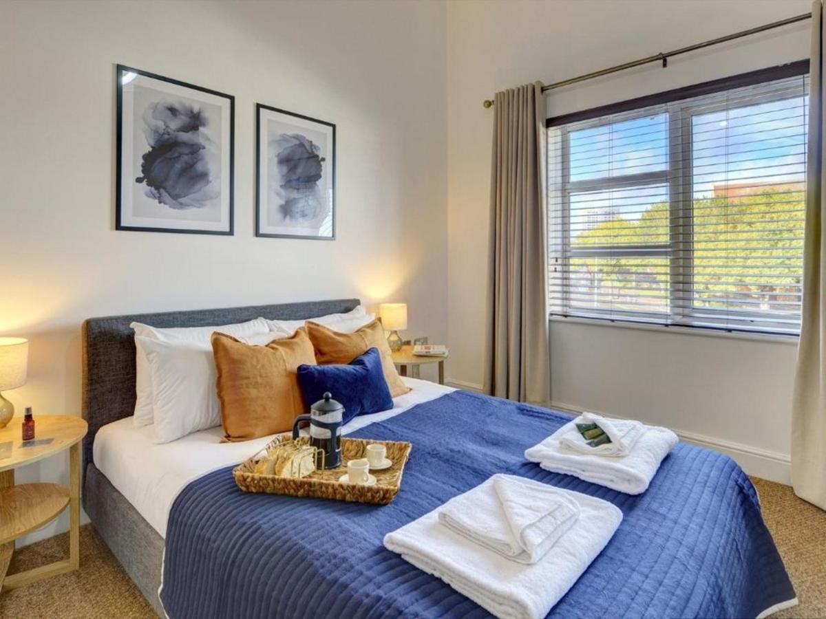 The Clement Apartment Stylish Two Bedroom Apartment Very Close To The Birmingham Arena Exterior photo