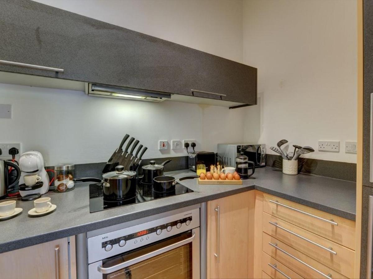 The Clement Apartment Stylish Two Bedroom Apartment Very Close To The Birmingham Arena Exterior photo